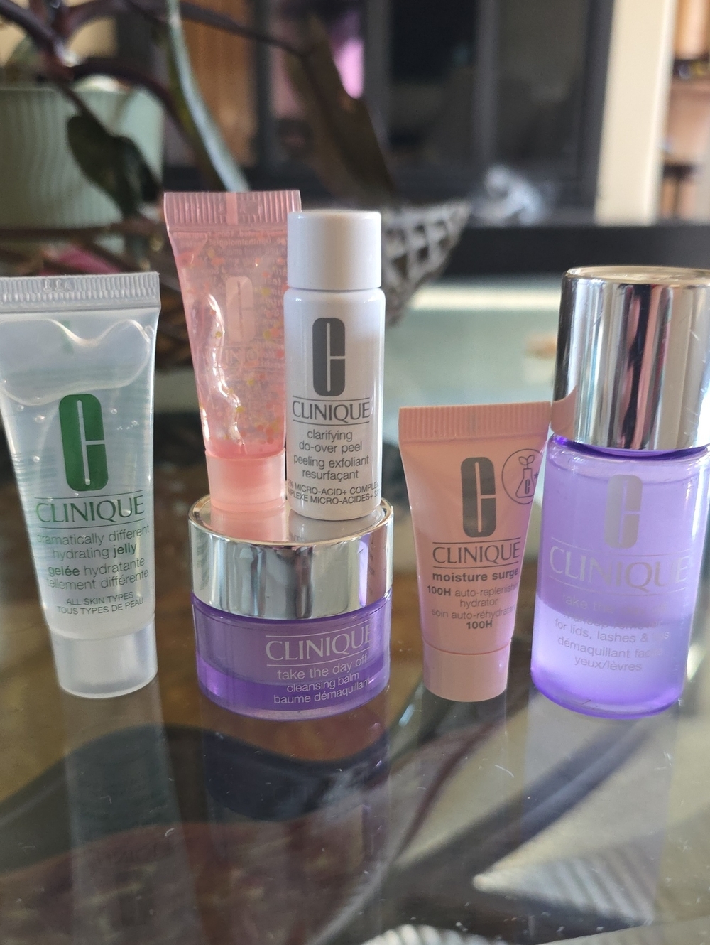 Clinique Mini Skincare Set